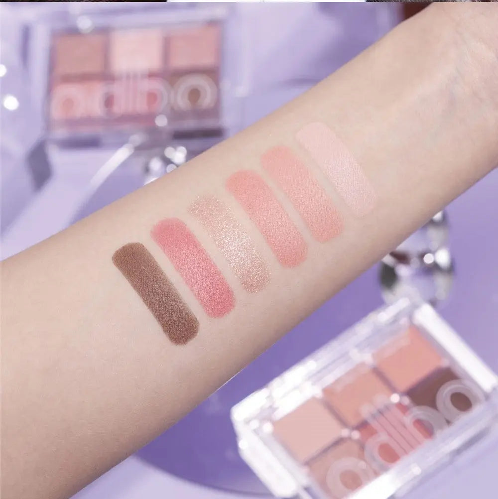 لوحة ظلال العيون أودبو 4.8 جم – رقم 02 وينتر - Goodthings.bkk