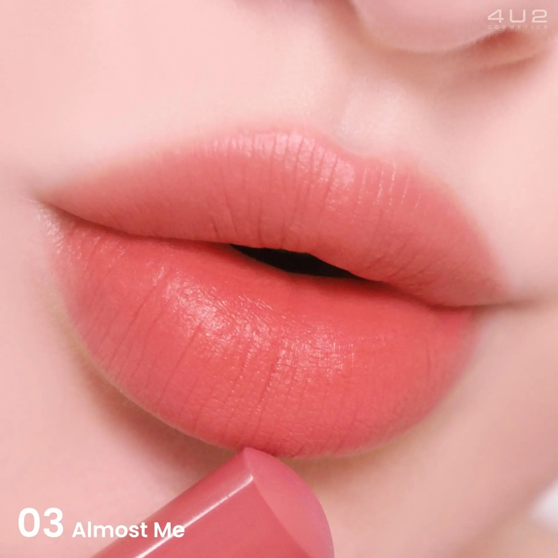 4U2 أحمر شفاه مطفي بالمرطبات - Goodthings.bkk