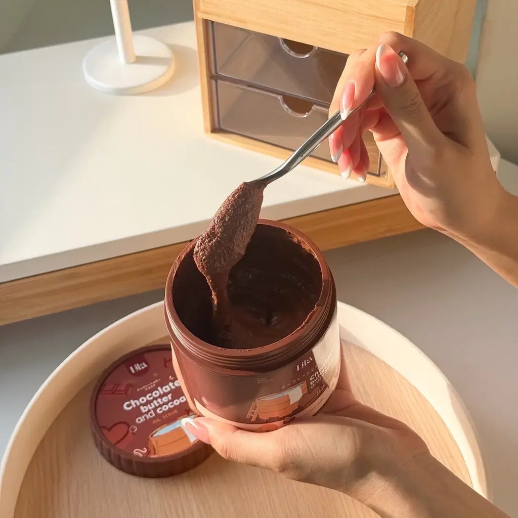 مقشرات ليتا العلاجية لتفتيح وتوحيد لون الجسم (8 أنواع) Goodthings.bkk