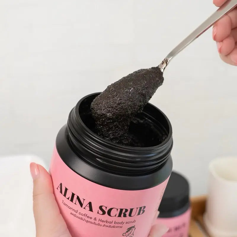 Tamarind Coffee Honey Scrub  سكراب إلينا 3 في 1